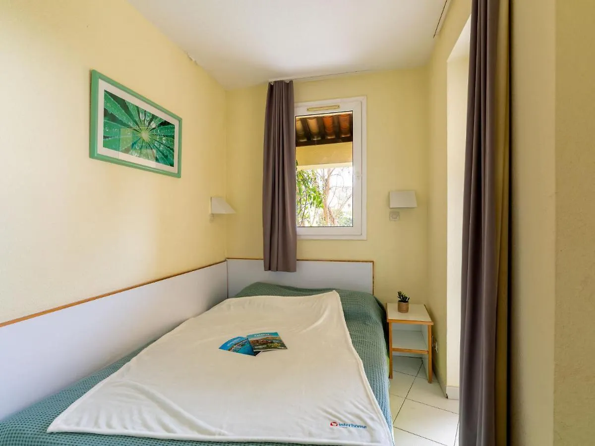 Apartment Village Cap Esterel - L'Esquinade-48 By Interhome Saint-Raphael