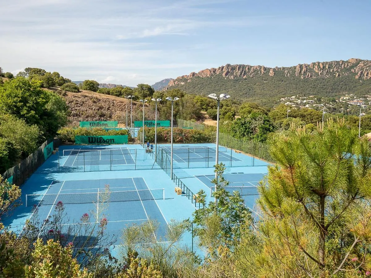Apartment Village Cap Esterel - L'Esquinade-48 By Interhome Saint-Raphaël