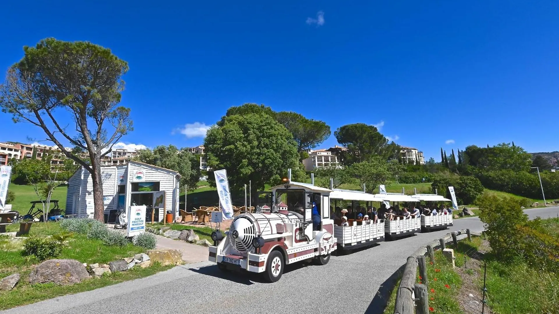 Apartment Village Cap Esterel - L'Esquinade-48 By Interhome Saint-Raphael  Saint-Raphael (Var)